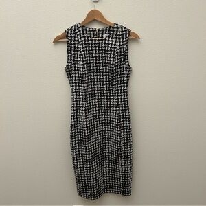 Calvin Klein Houndstooth Sheath Dress — Size 2